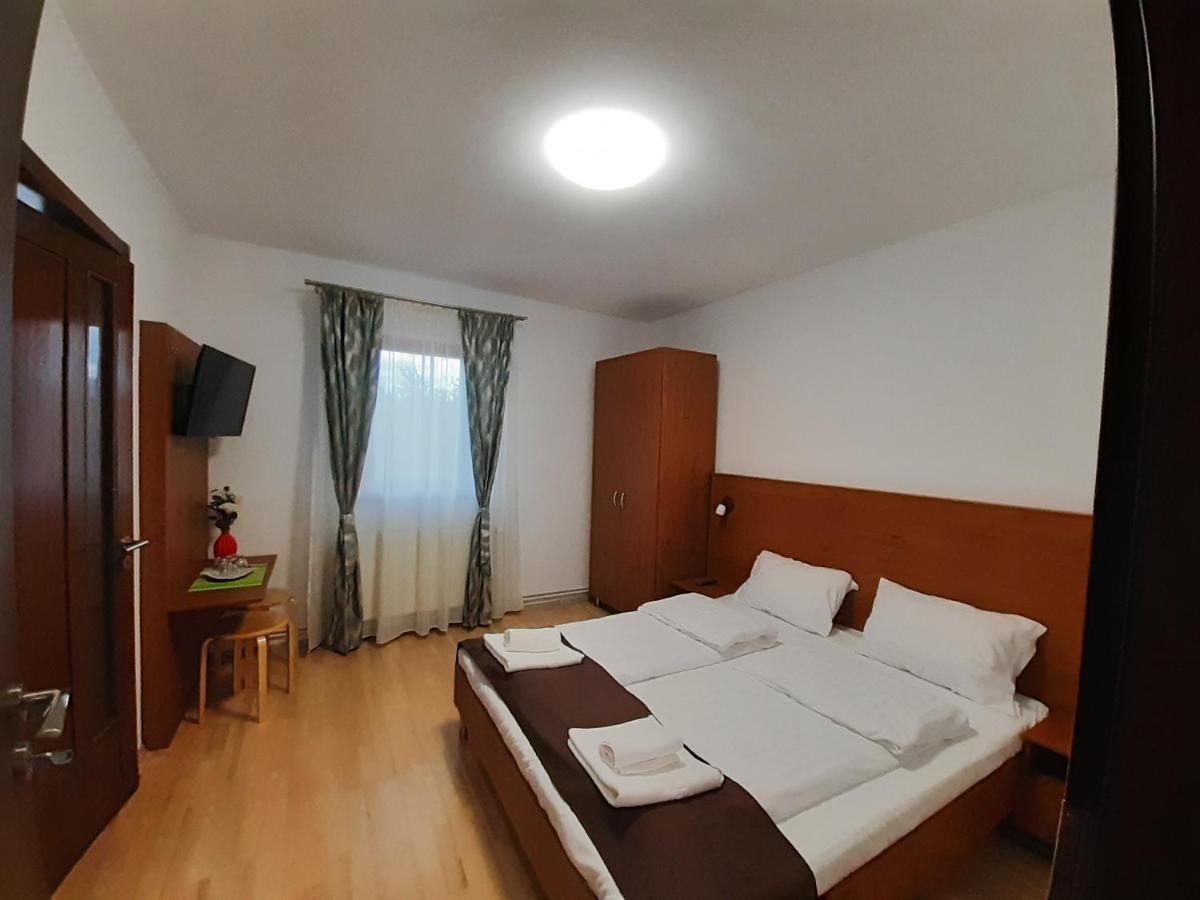 Hotel Mirana-Marginimea Sibiului Cristian  Zewnętrze zdjęcie